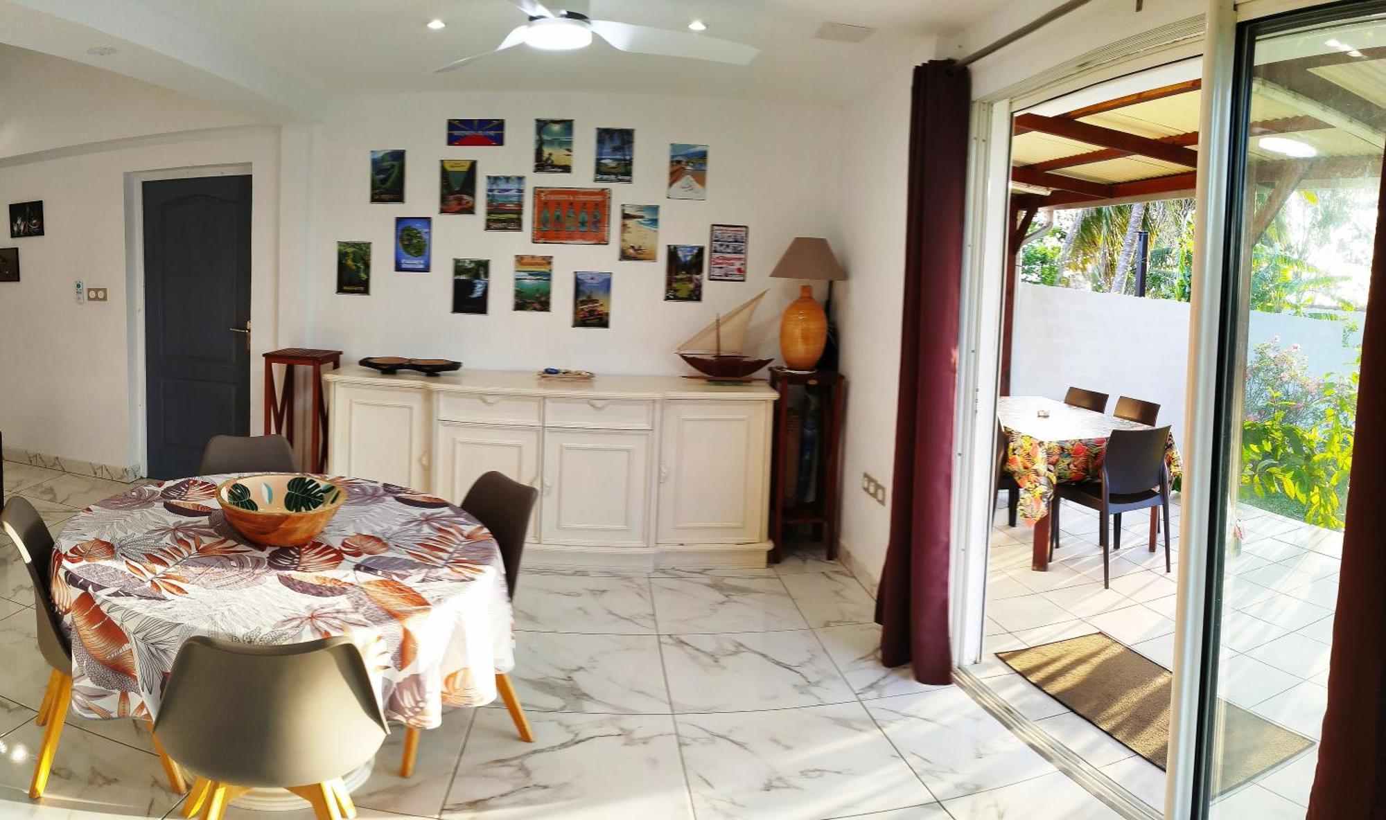 Maison Les Cocotiers De Plaiz'Anse Petite Île Екстериор снимка