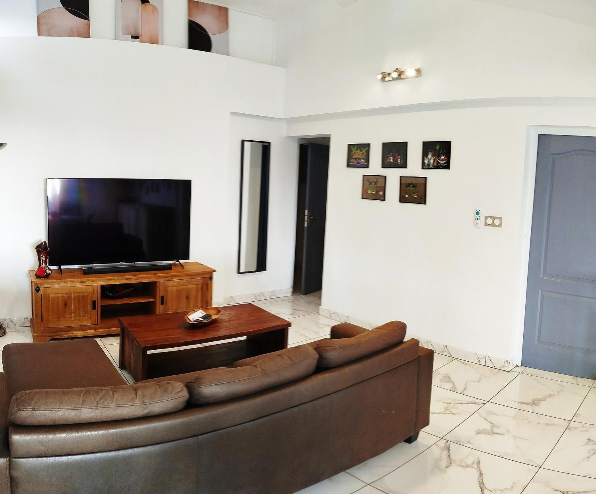 Maison Les Cocotiers De Plaiz'Anse Petite Île Екстериор снимка